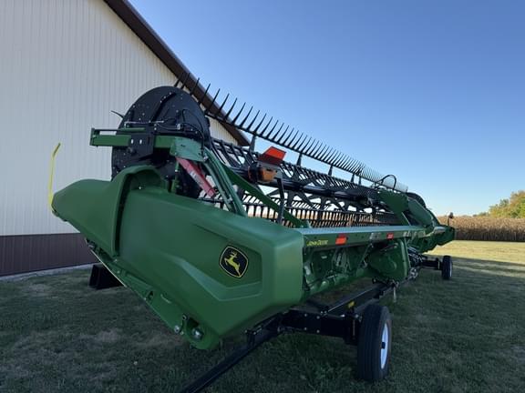 Image of John Deere RD40F equipment image 3