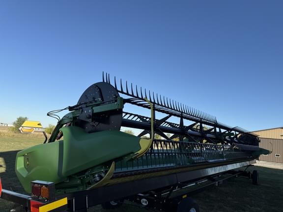 Image of John Deere RD40F equipment image 1