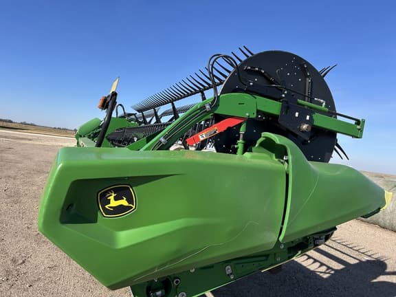 Image of John Deere RD40F equipment image 1