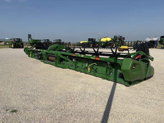 Image of John Deere RD40F equipment image 4