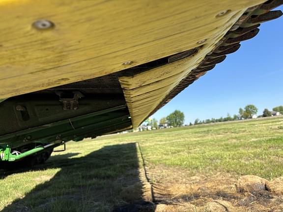 Image of John Deere RD40F equipment image 1