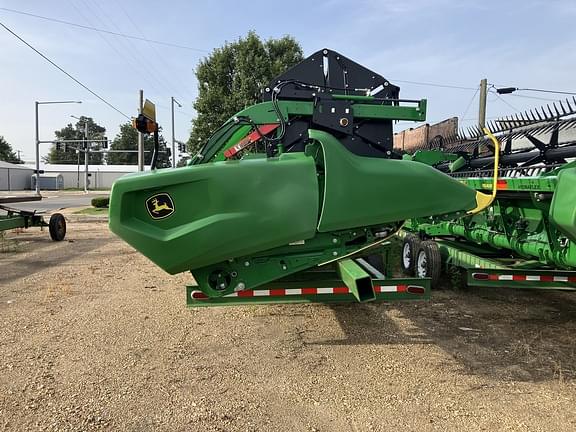 Image of John Deere RD40F equipment image 4