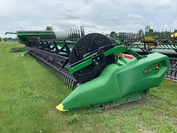 Image of John Deere RD40F equipment image 2