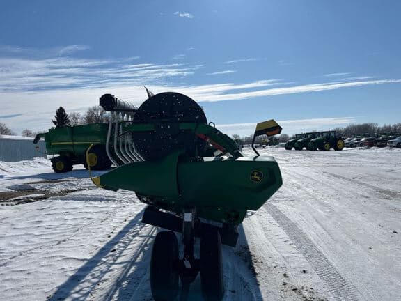 Image of John Deere RD40F equipment image 1