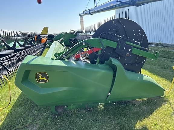 Image of John Deere RD40F Primary image