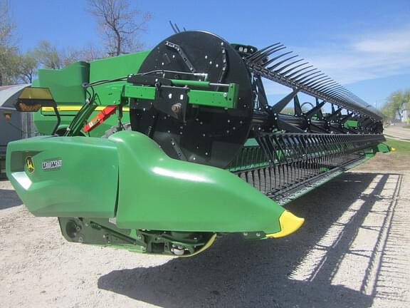Image of John Deere RD40F equipment image 1