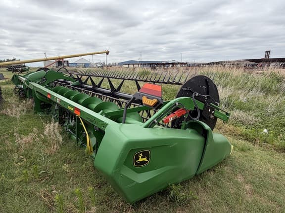 Image of John Deere RD40F equipment image 2
