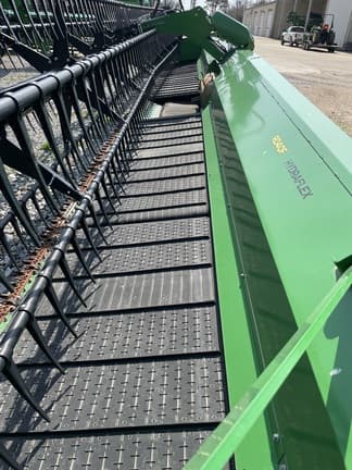 Image of John Deere RD40F equipment image 4