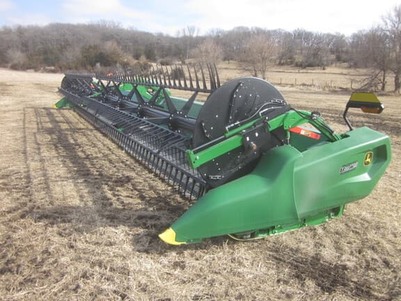 Image of John Deere RD40F equipment image 1