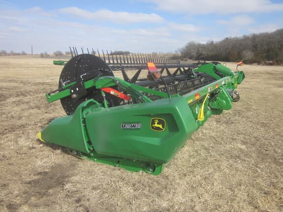 Image of John Deere RD40F equipment image 2