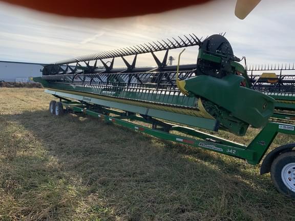 Image of John Deere RD40F equipment image 2