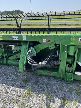 Image of John Deere RD40F equipment image 4