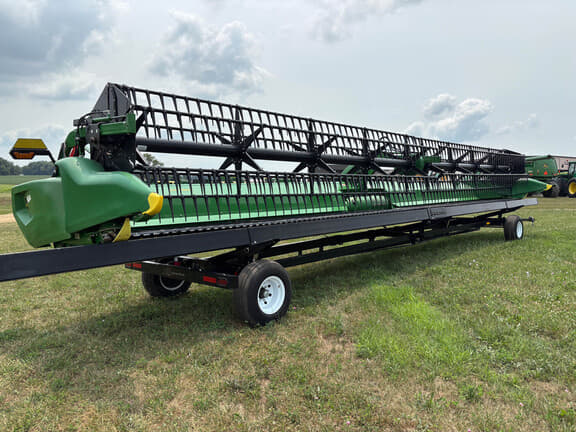 Image of John Deere RD40F Primary image
