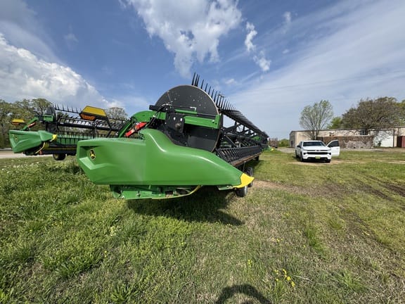 Main image John Deere RD40F