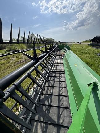 Image of John Deere RD40F equipment image 2