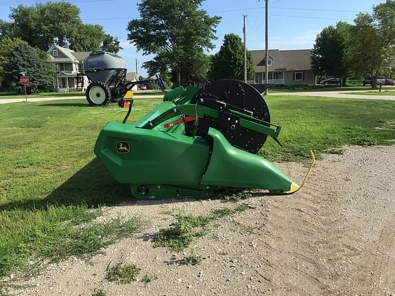 Image of John Deere RD40F equipment image 4