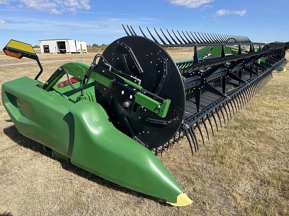 Image of John Deere RD40F Primary image