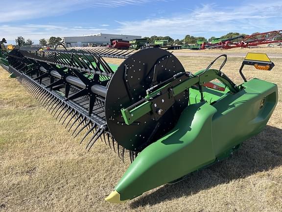 Image of John Deere RD40F equipment image 1