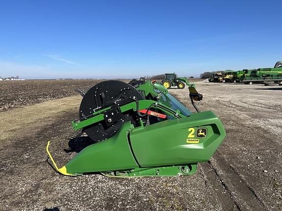 Image of John Deere RD40F equipment image 2