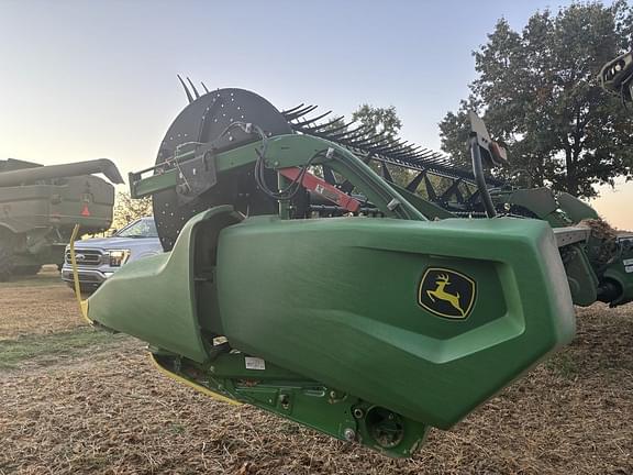 Image of John Deere RD40F equipment image 4