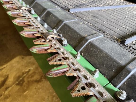 Image of John Deere RD40F equipment image 3