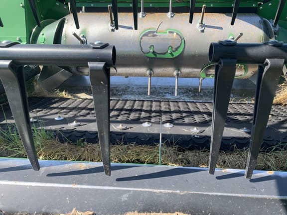 Image of John Deere RD40F equipment image 4