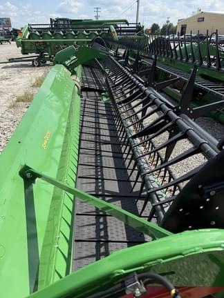 Image of John Deere RD40F equipment image 4