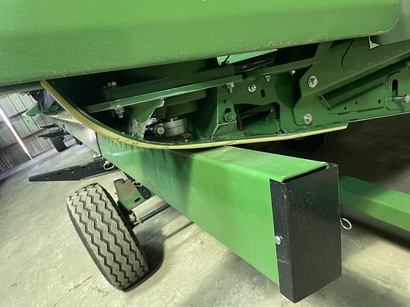 Image of John Deere RD40F equipment image 3