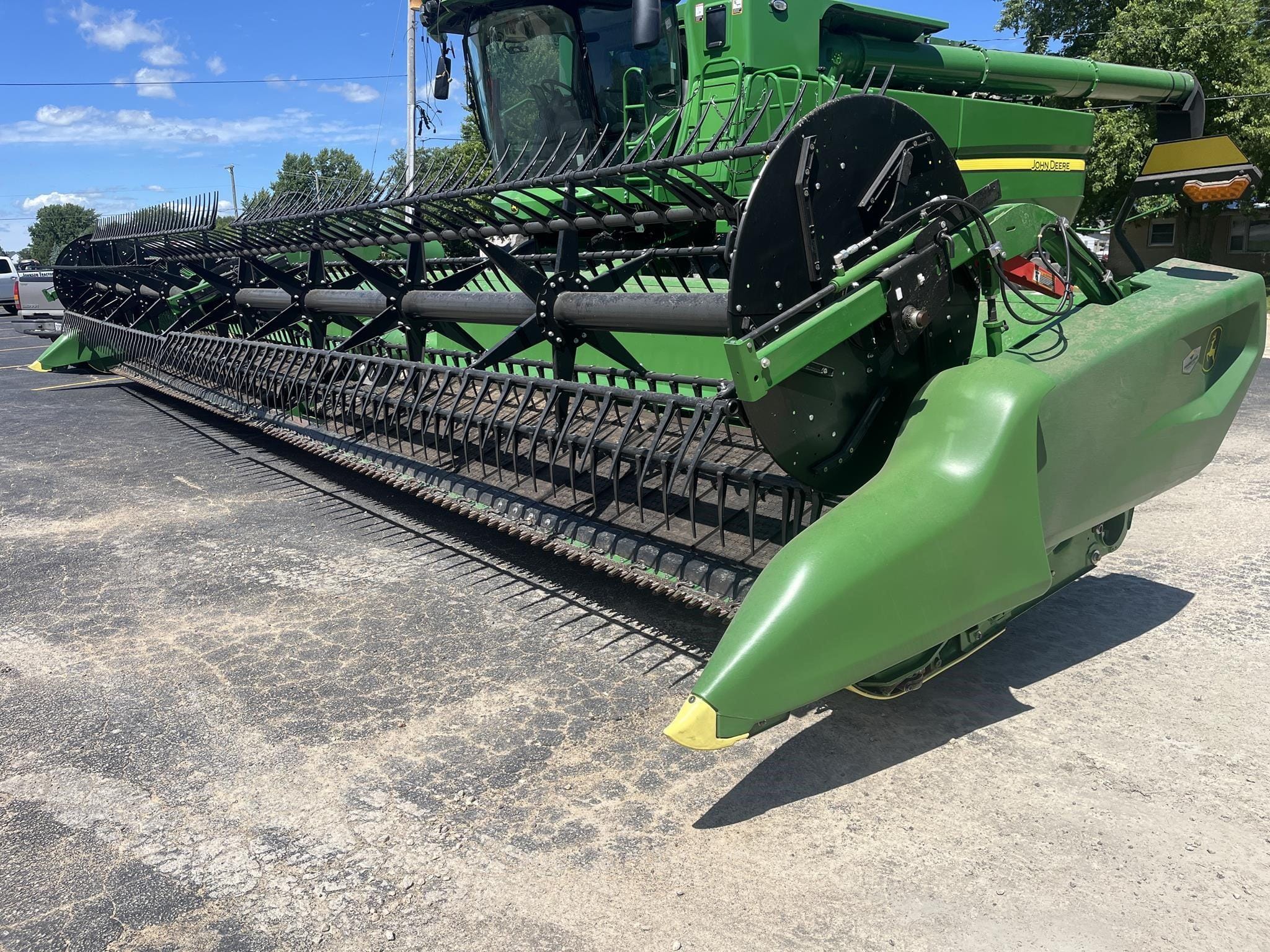 2023 John Deere RD40F Equipment Image0