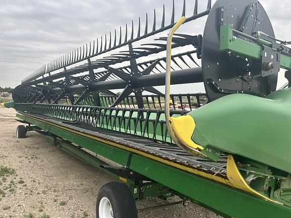 Image of John Deere RD40F equipment image 2