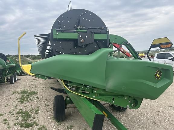 Image of John Deere RD40F equipment image 1