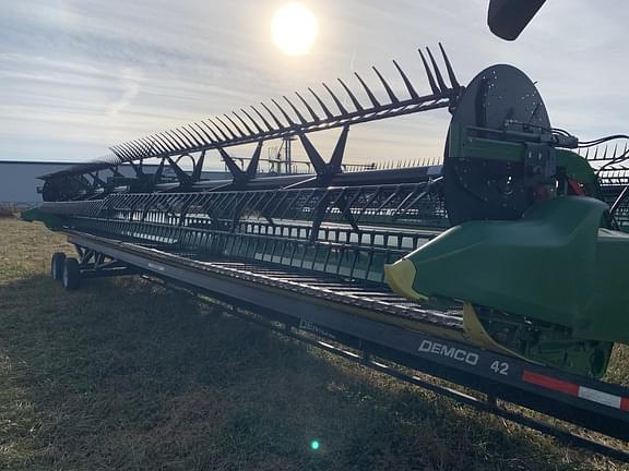Image of John Deere RD40F Primary image