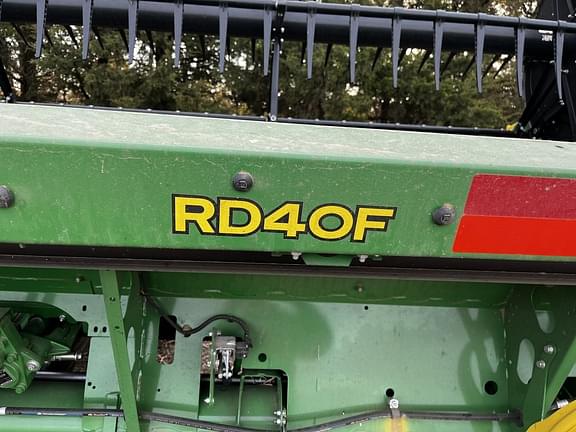 Image of John Deere RD40F equipment image 3