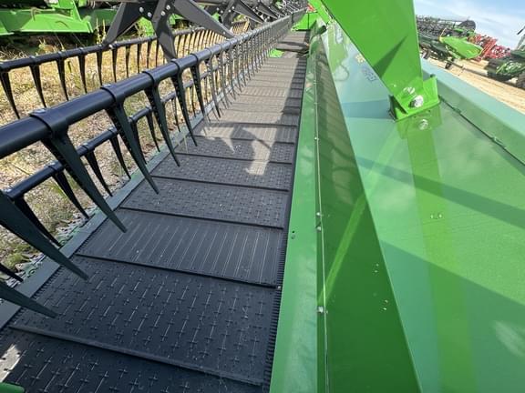 Image of John Deere RD40F equipment image 2