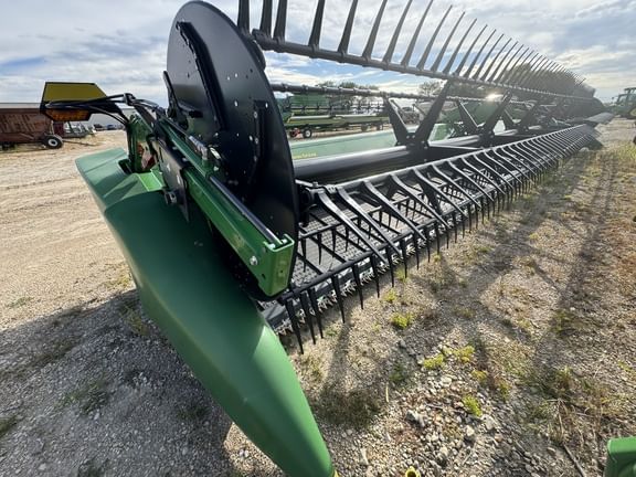 2023 John Deere RD40F Equipment Image0