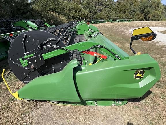 Image of John Deere RD40F equipment image 3