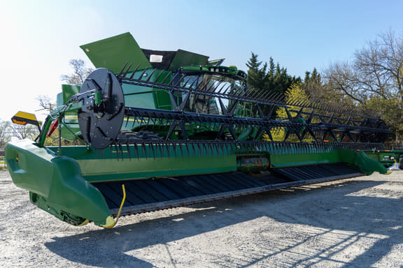 Image of John Deere RD40F Primary image