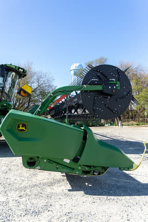 Image of John Deere RD40F equipment image 2