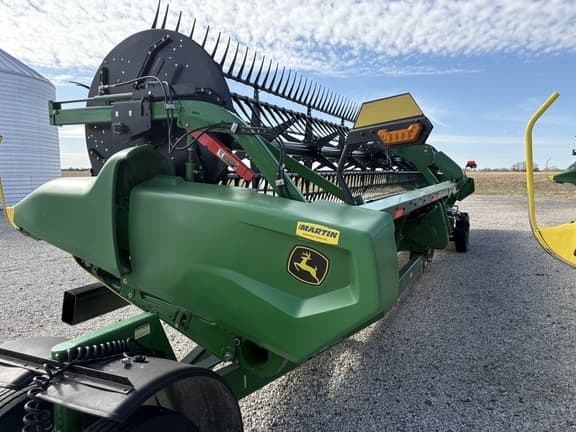 Image of John Deere RD40F equipment image 4