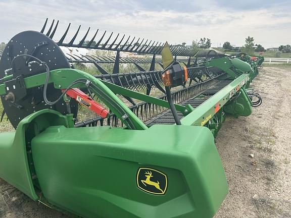 Image of John Deere RD40F Primary image