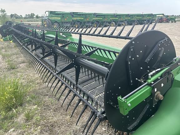 Image of John Deere RD40F equipment image 3