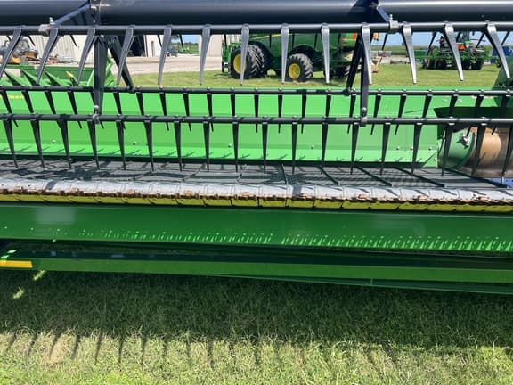 Image of John Deere RD40F equipment image 4