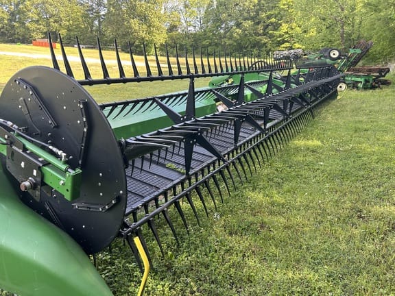 2023 John Deere RD40F Equipment Image0