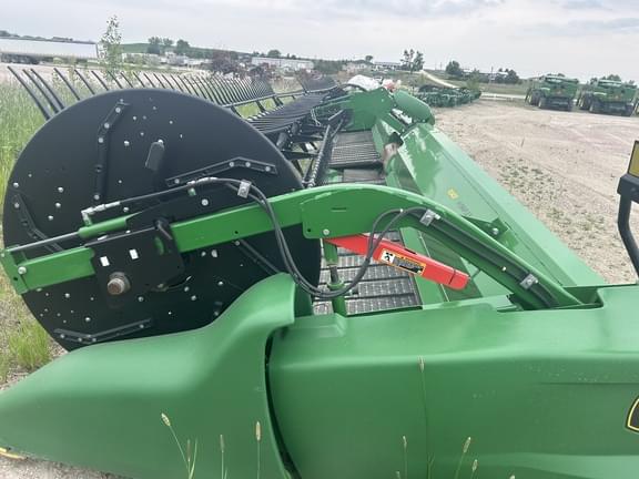 Image of John Deere RD40F Primary image