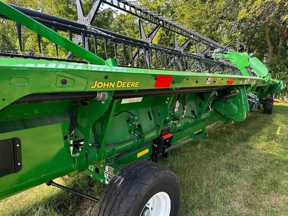 Image of John Deere RD40F equipment image 3