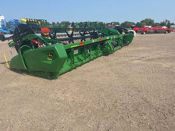 Image of John Deere RD40F equipment image 3