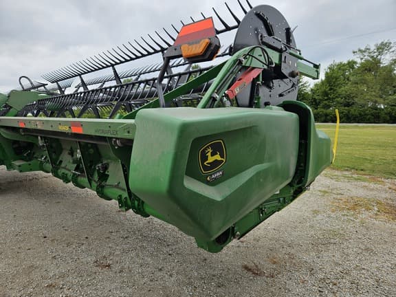 Image of John Deere RD40F equipment image 4