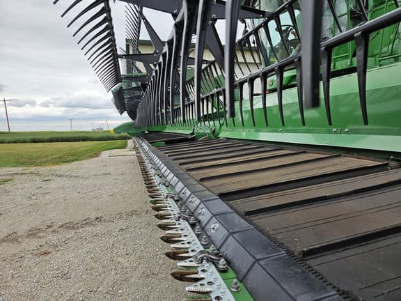 Image of John Deere RD40F equipment image 2