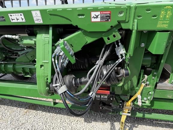 Image of John Deere RD40F equipment image 4