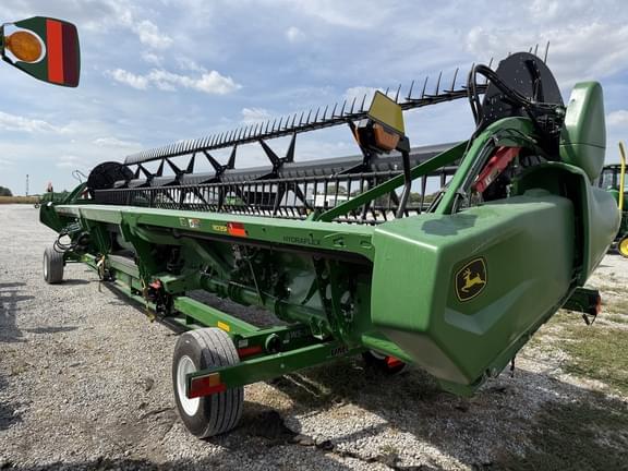 Image of John Deere RD40F equipment image 2